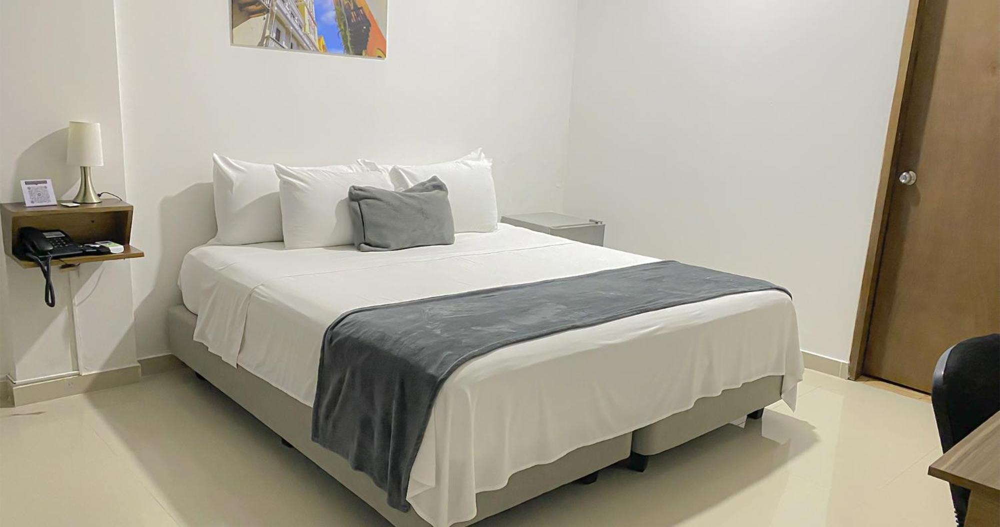 Hotel El Marques De Manga Cartagena Екстер'єр фото